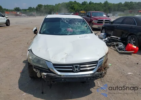 2013 Honda Accord Sport z USA, uszkodzony, nr VIN 1HGCR2F51DA275766